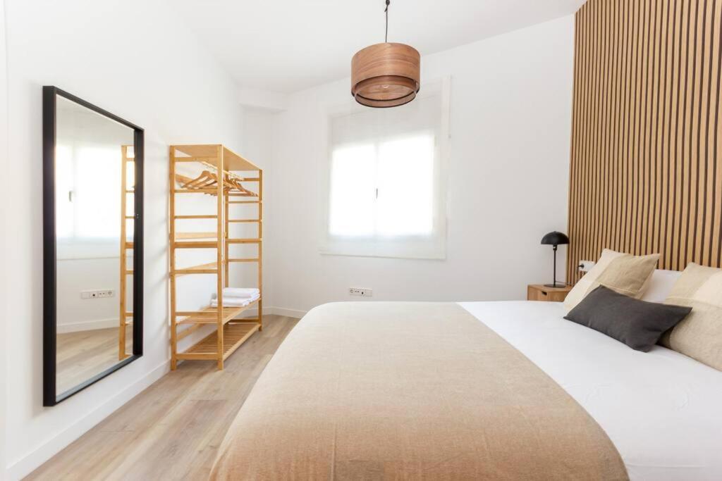 Duplex With Terrace Near Bcn Apartment Terrassa Bagian luar foto