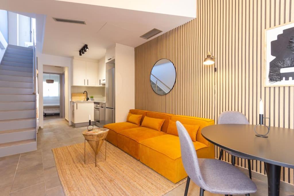 Duplex With Terrace Near Bcn Apartment Terrassa Bagian luar foto