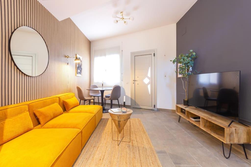 Duplex With Terrace Near Bcn Apartment Terrassa Bagian luar foto