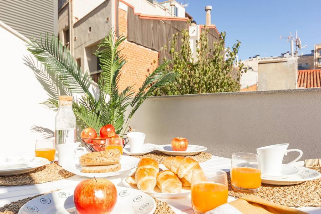 Duplex With Terrace Near Bcn Apartment Terrassa Bagian luar foto